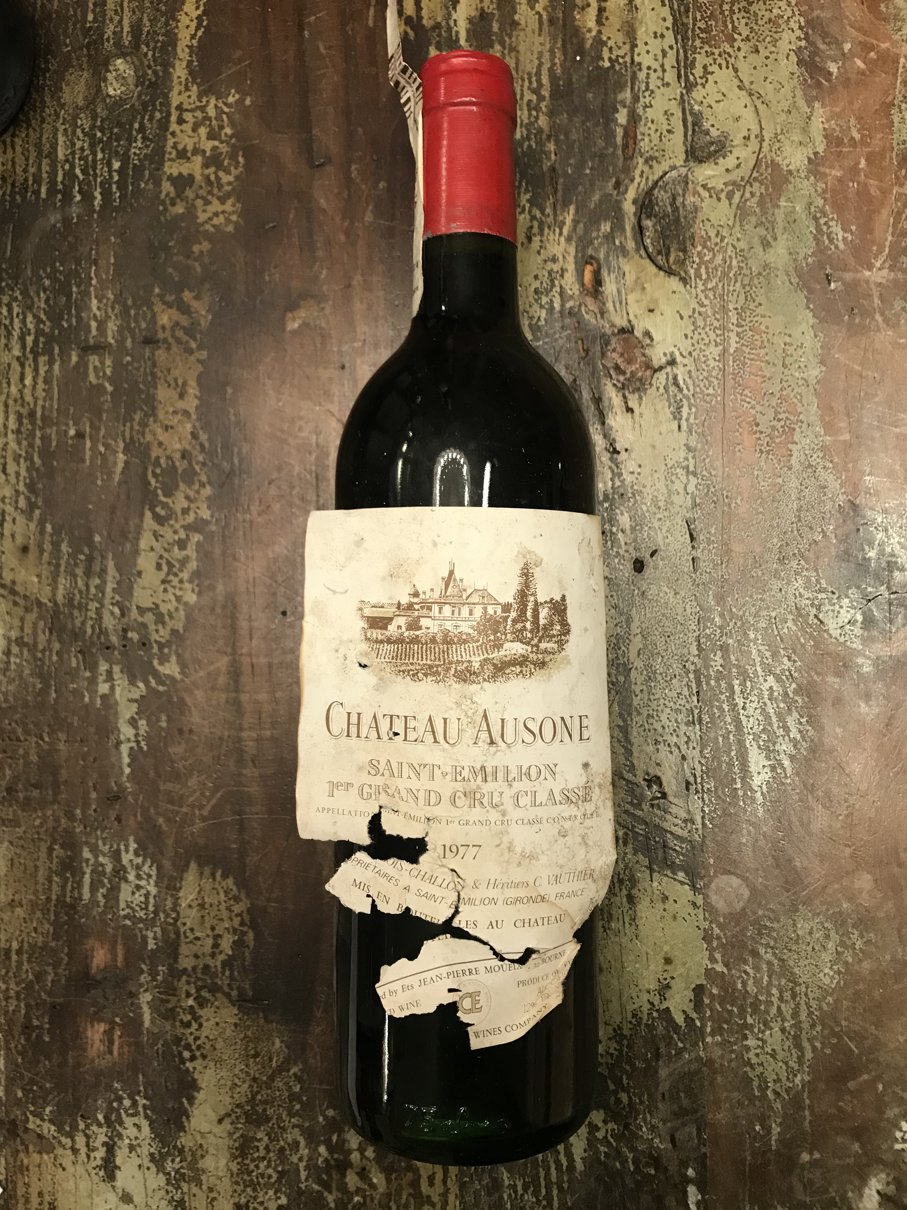 Chateau Ausone SaintEmilion 1er Grand Cru Classe 1977 KÆLDER RESTER